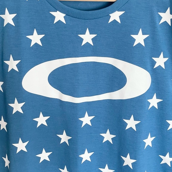 Oakley Star Print California Blue T Shirt Men’s size 2XL - Picture 4 of 9